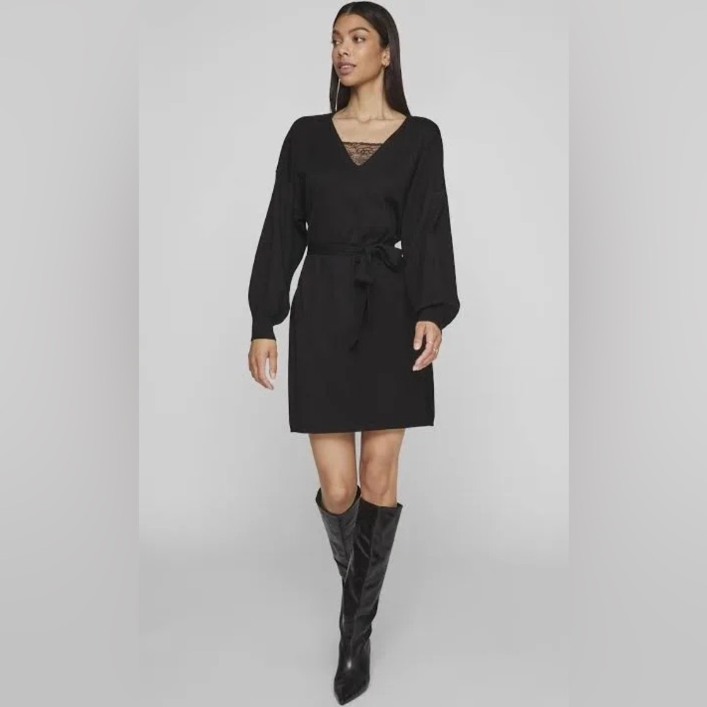 Vila knit sweater mini dress with lace detail v neck in black